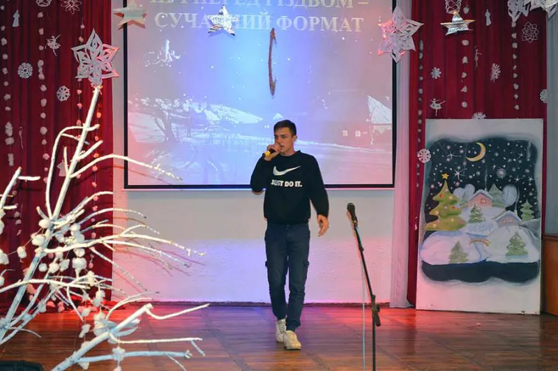 Новорічна театральна вистава «Ніч перед Різдвом – професійно-технічний погляд»