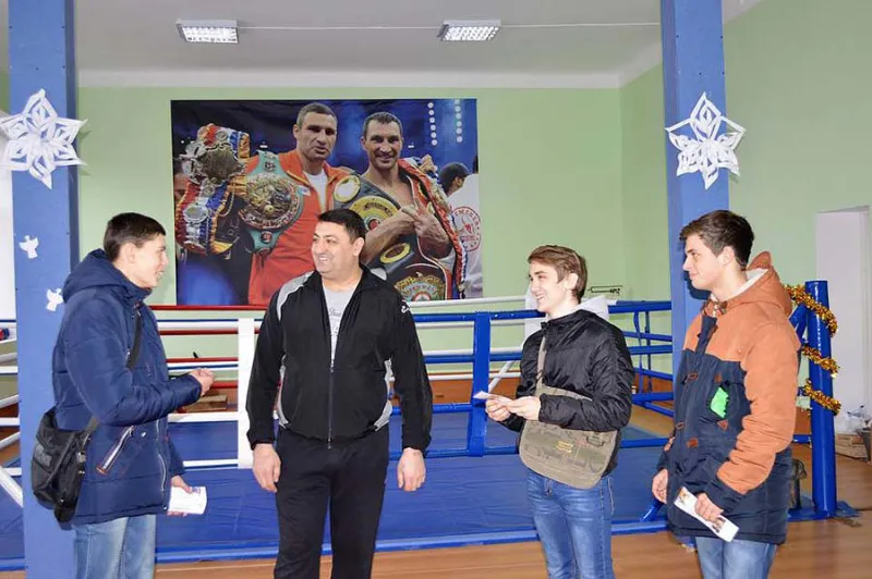 Екскурсія Центром продовжується