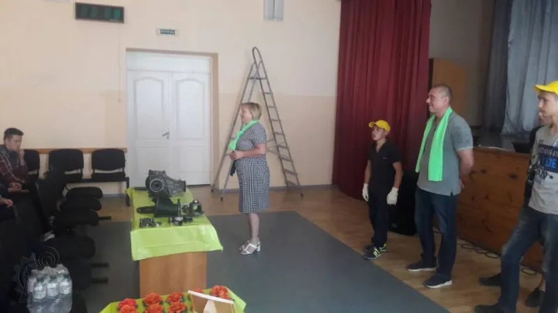 Участь в майстер-класі із школярами м.Підгородне