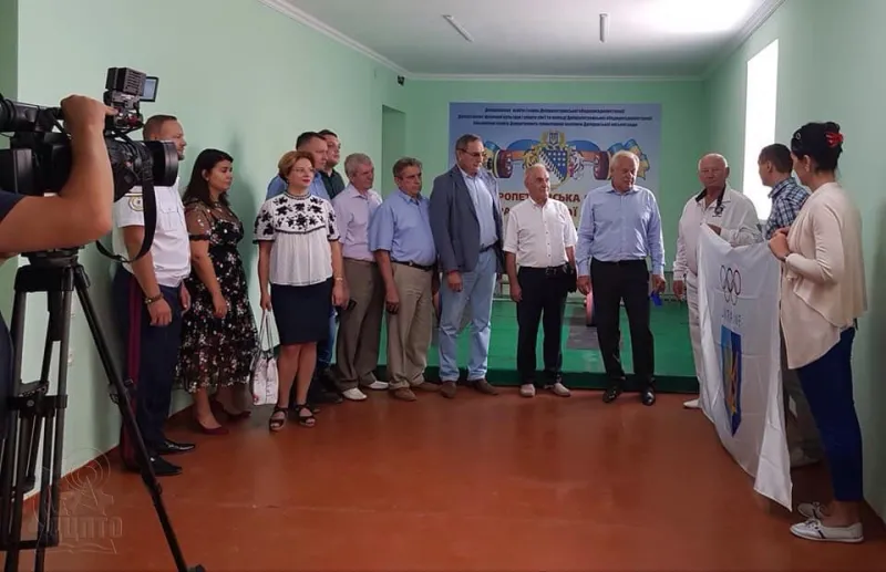 У  Дніпрі  відкрито сучасний центр важкої атлетики  ім. олімпійського чемпіона Юрія Зайцева