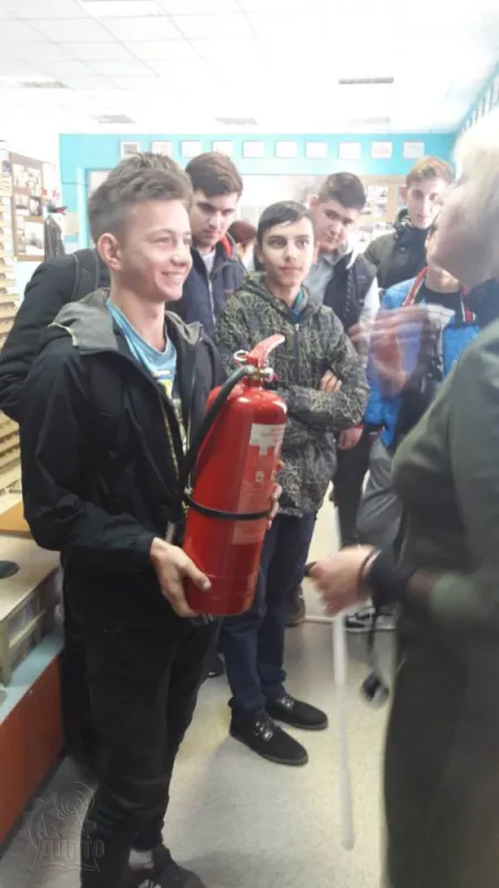 Виховання відчуття поваги і обережного ставлення до могутності вогню
