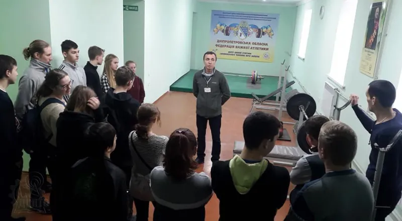 Відкриті двері, де Вас радо зустрінуть в будь-який час!