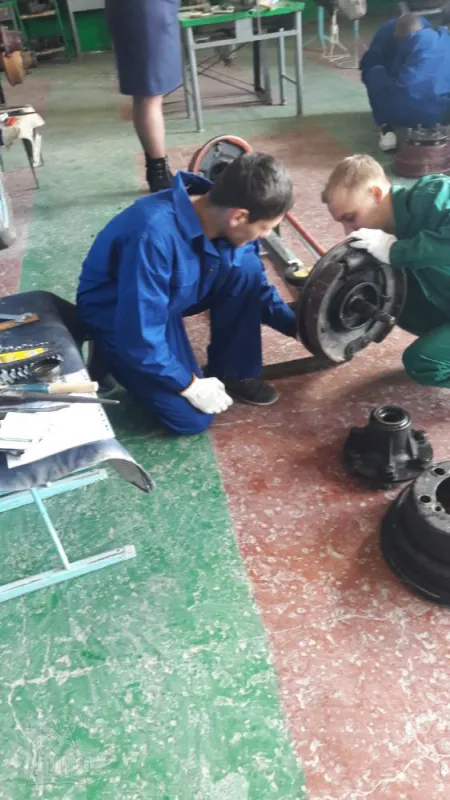 Конкурс професійної майстерності слюсарів