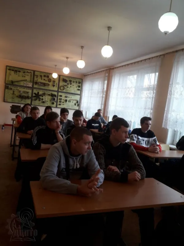 Вчити право, щоб знати. Знати, щоб жити гідно.