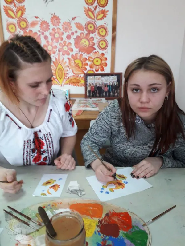 Майстер-клас з петриківського розпису
