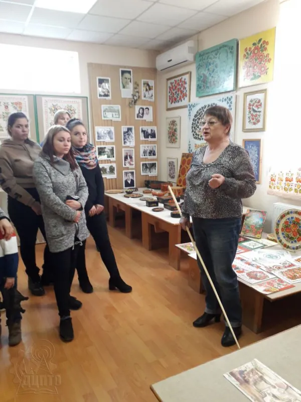 Майстер-клас з петриківського розпису