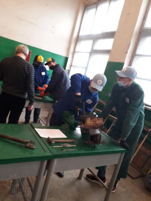 Продовження конкурсу професійної майстерності на відділенні  автотранспорту та будівництва
