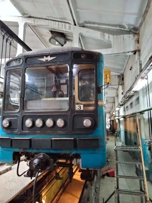 Молодь ДЦПТО відвідала з екскурсією Дніпровський метрополітен