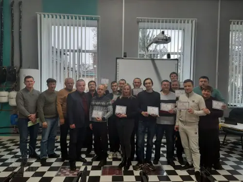 Відкрити зображення до новини: Перші «оператори мультикоптерів» отримали сертифікати
