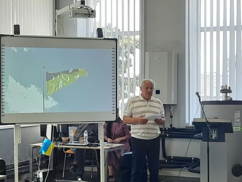 Навчально-практичний центр «Сучасні зварювальні технології», День підприємця України та соціальний діалог за круглим столом  у ДЦПТО