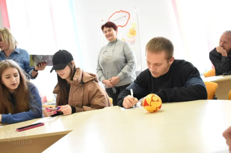 Толерантність підлітка та його родина