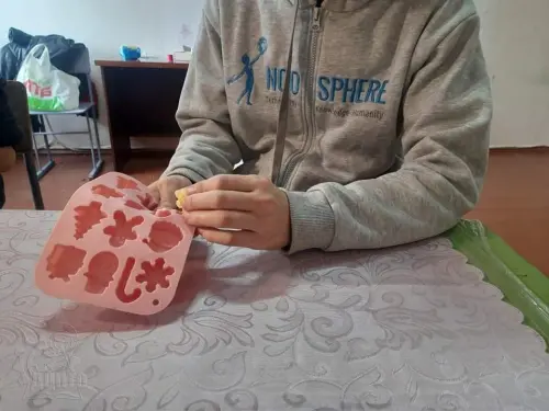 Thumb 1