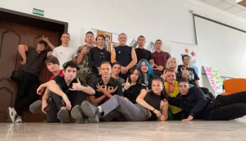 Відкрити зображення до новини: Не треба думати однаково, треба думати разом