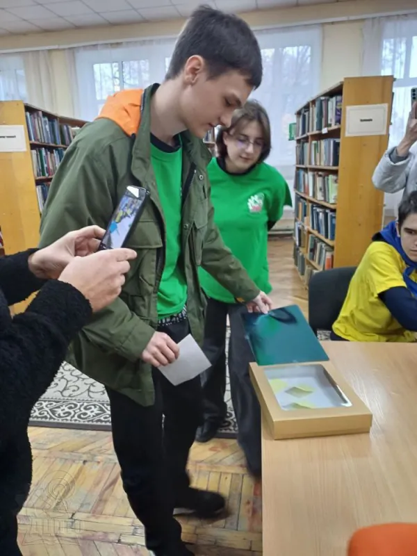 Вітаємо із перемогою з нагоди дня науки