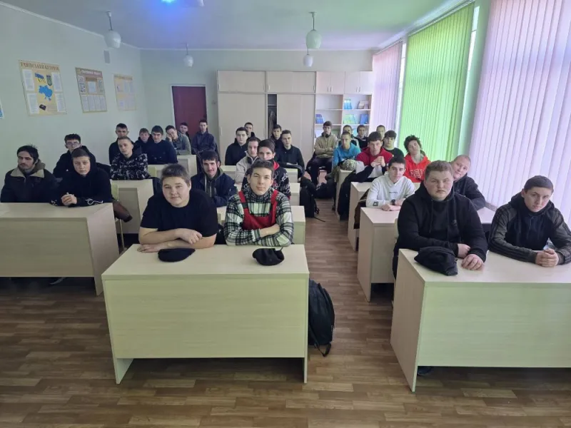 Захід, схід - одна країна! Це - соборна Україна!