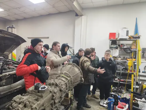 Відкрити зображення до новини: Живи і працюй в Україні