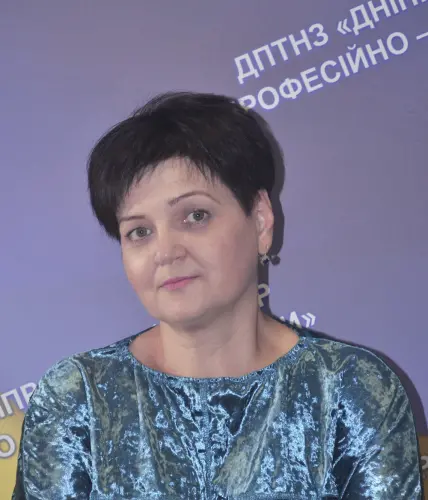 Хижняк Вероніка, майстер виробничого навчання з професії «контролер-касир»